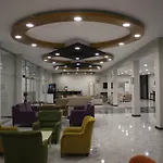 Готель Scylax Mahmutlar